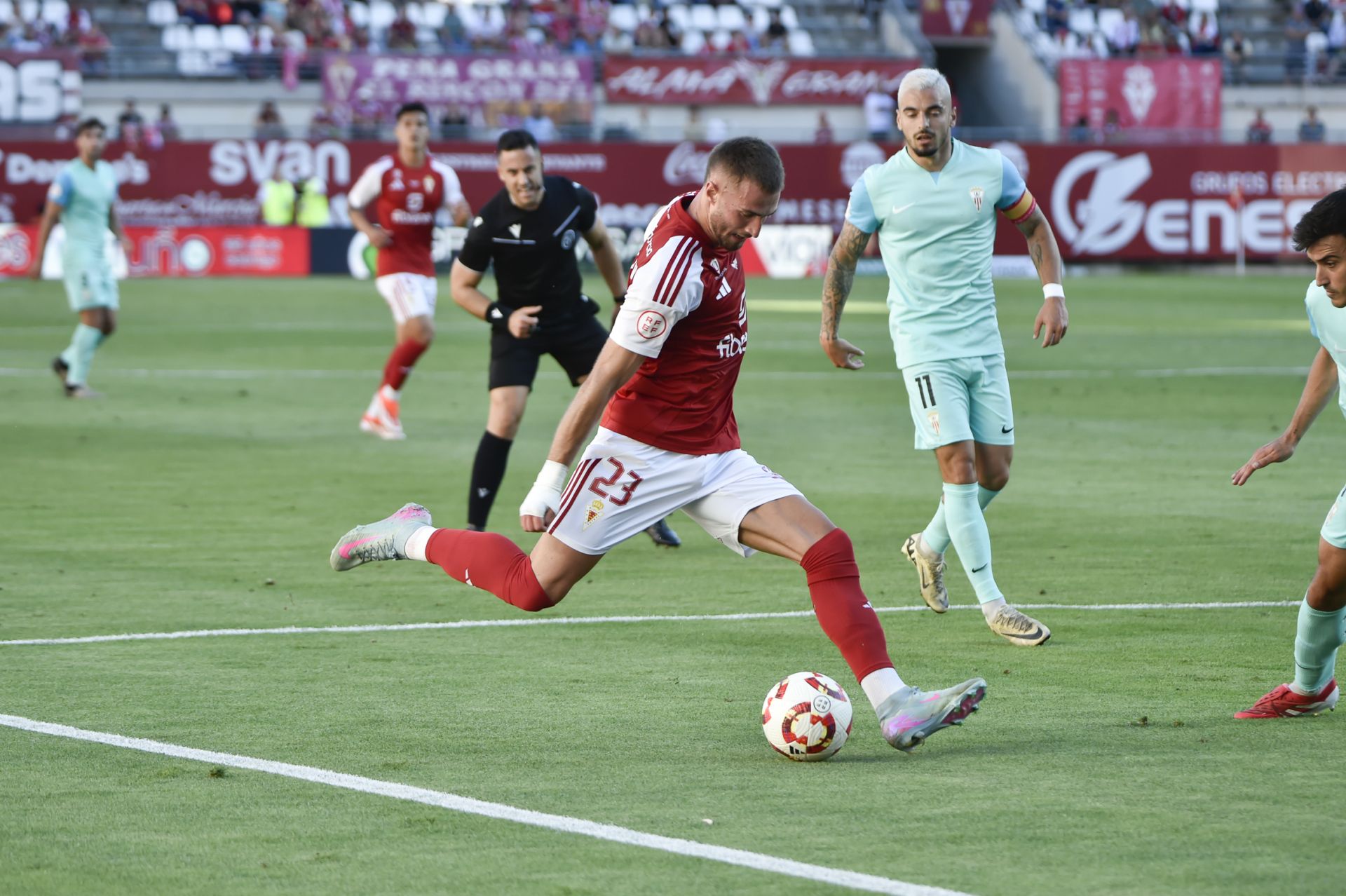 La victoria del Real Murcia frente al Algeciras, en imágenes