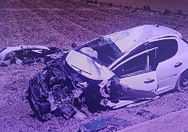 Estado en el que quedó el coche accidentado.