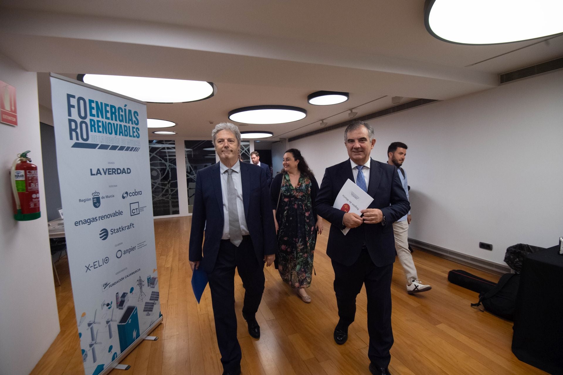 El foro sobre el impacto de las renovables en el modelo energético de la Región de Murcia, en imágenes