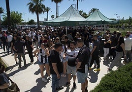 Ambiente en la 'fan zone' antes del partido del pasado domingo.