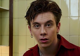 El cantante Walls estrena 'look' para dar la bienvenida a una nueva etapa musical.