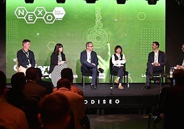 Momento de la mesa redonda titulada 'Un dato para gobernarlos a todos'.