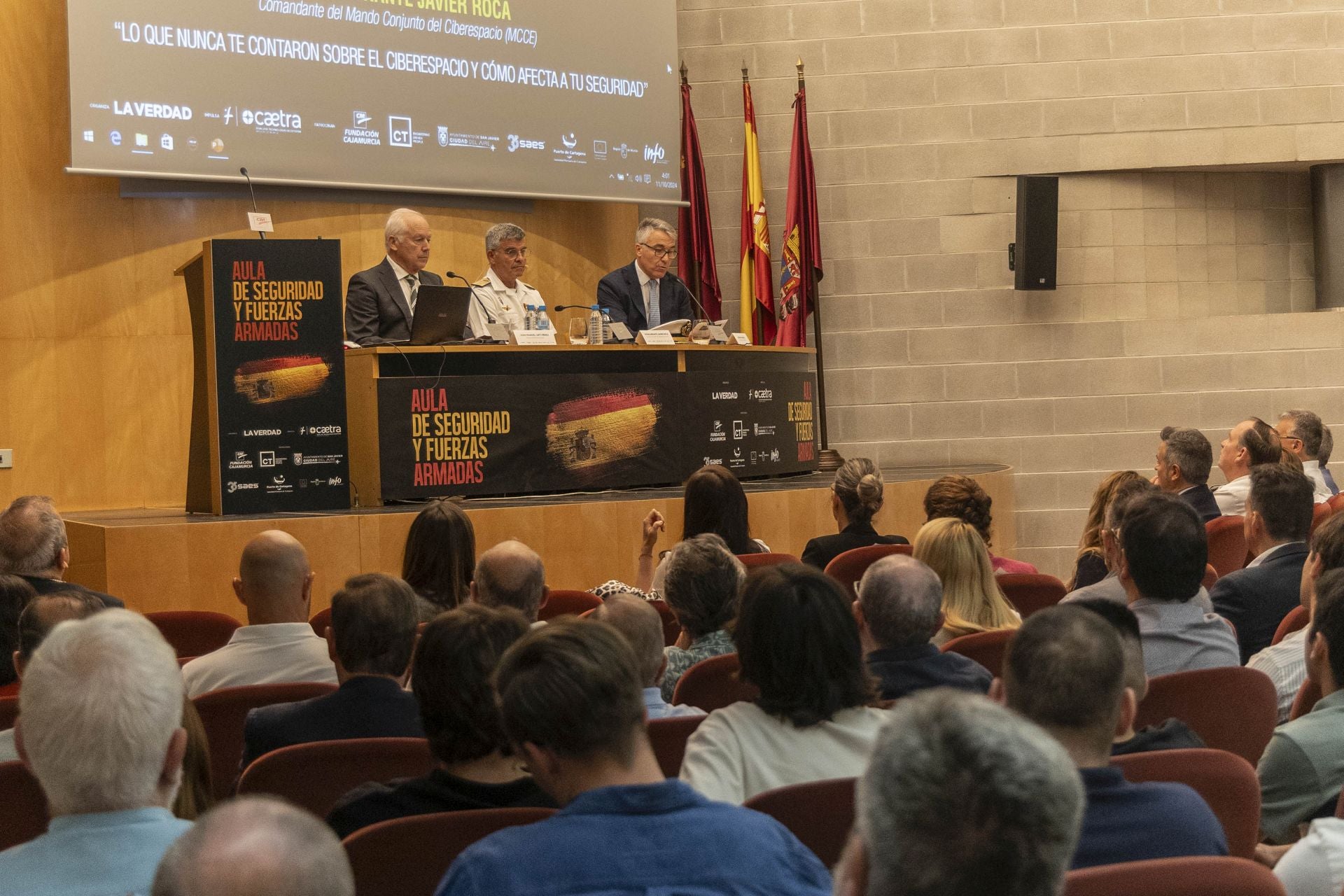 El foro sobre seguridad y fuerzas armadas en Cartagena, en imágenes