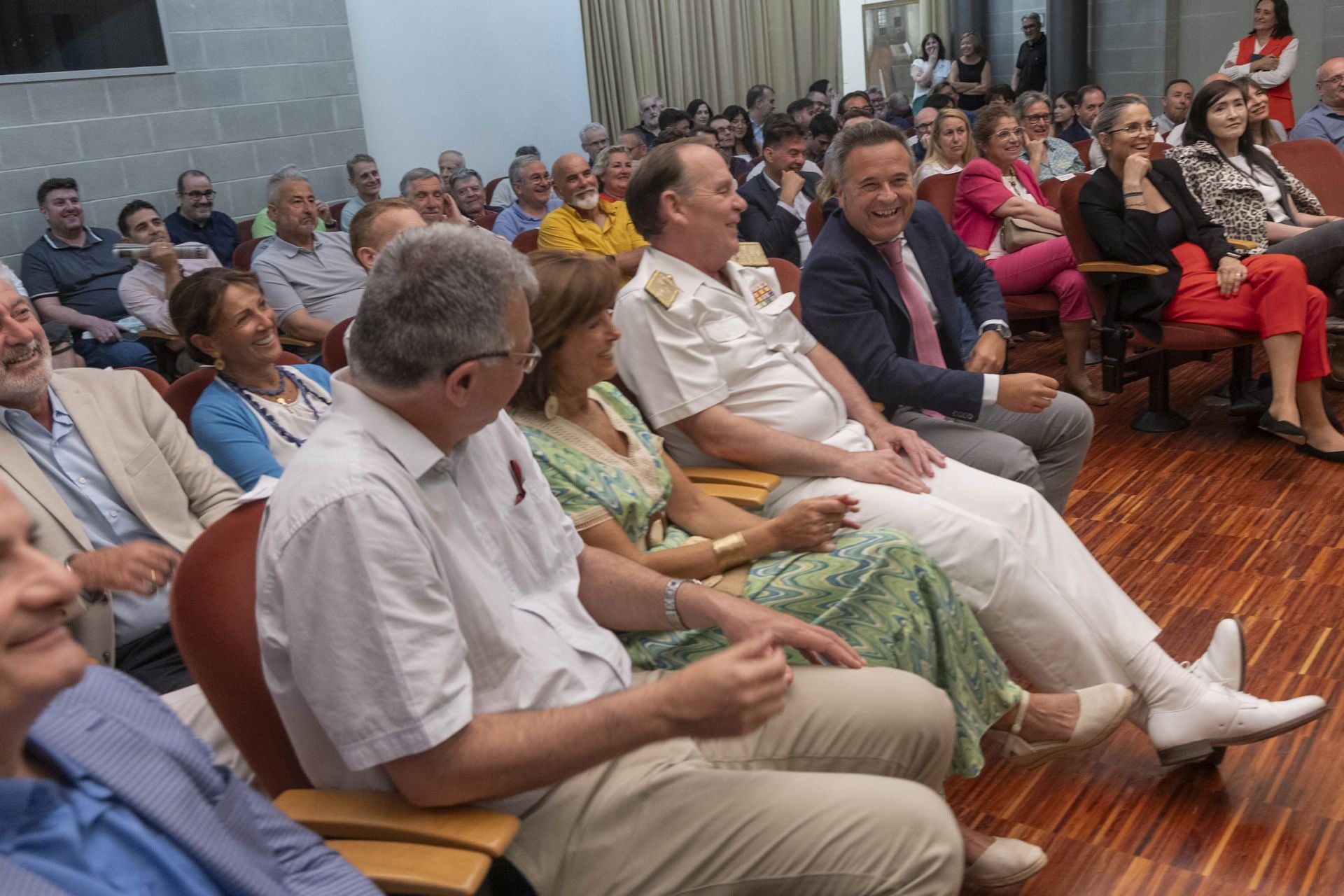 El foro sobre seguridad y fuerzas armadas en Cartagena, en imágenes