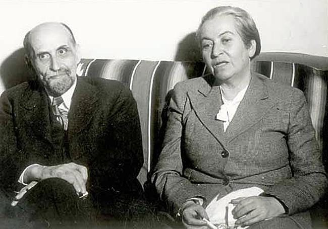 Juan Ramón Jiménez, en su viaje a Argentina y Uruguay, con Mistral.