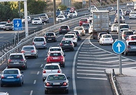 Retenciones en la A-30 a su paso por Murcia.