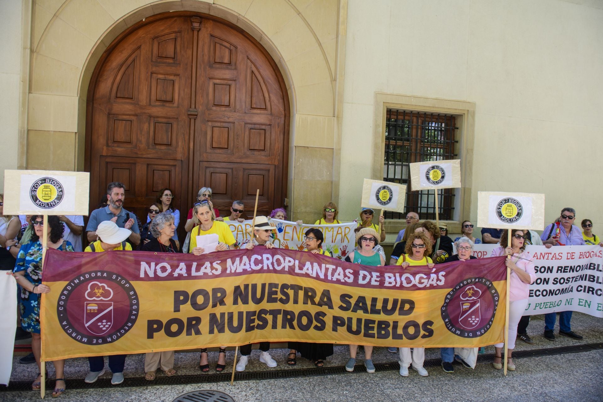 Protesta en Murcia contra las plantas de biogás, en imágenes