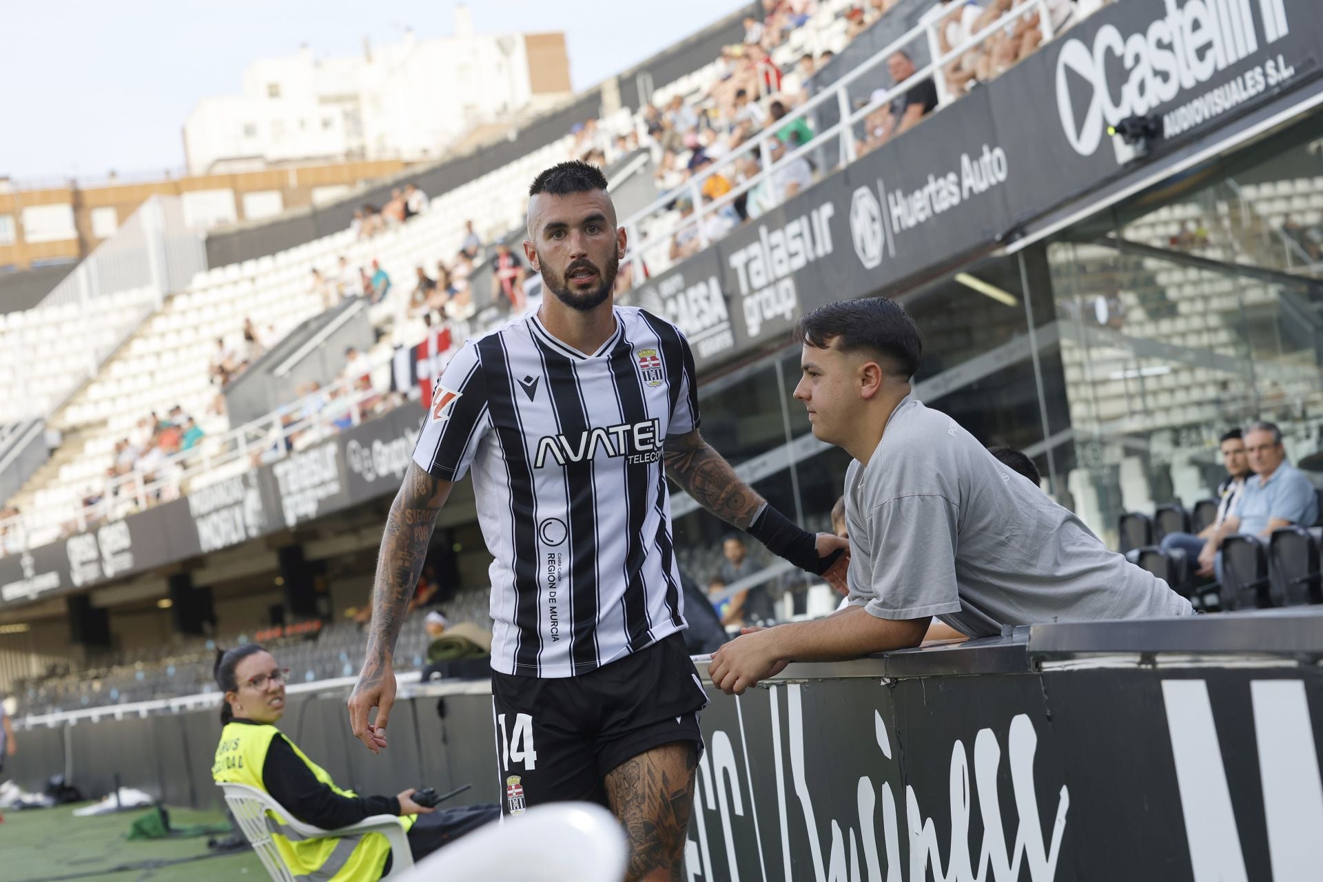 La derrota del Cartagena frente al Mirandés, en imágenes