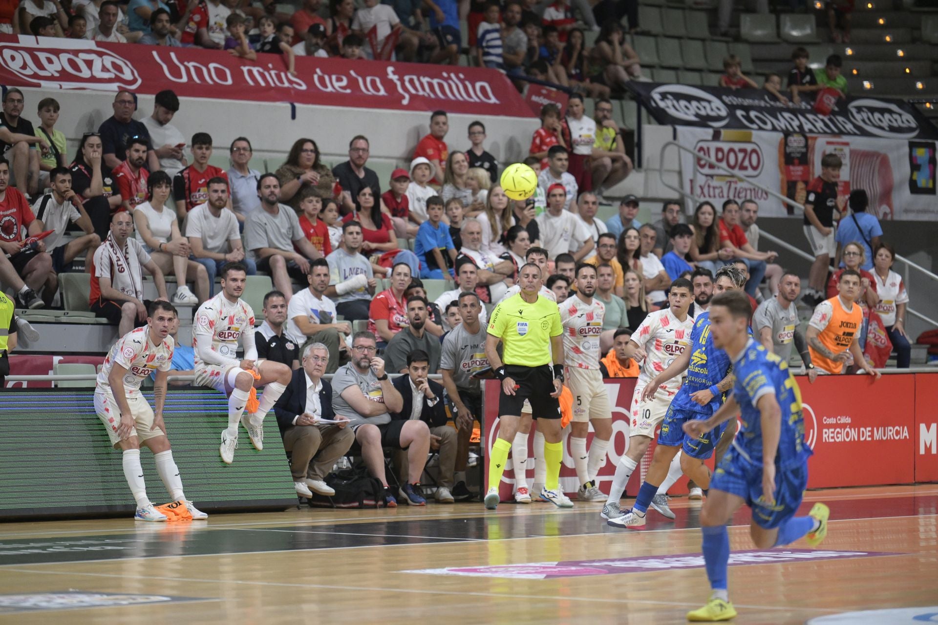 ElPozo-Peñiscola (6-3), en imágenes