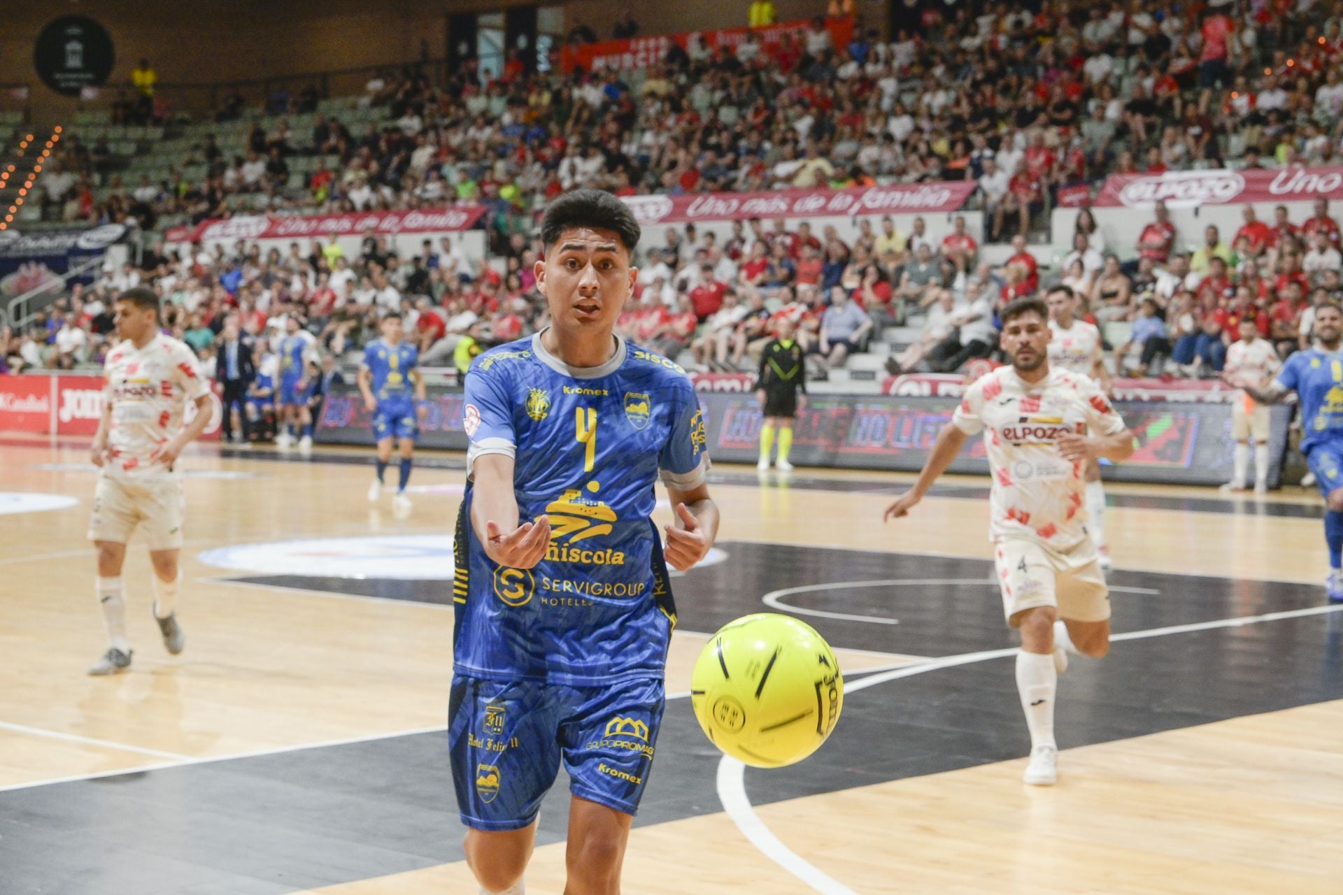 ElPozo-Peñiscola (6-3), en imágenes