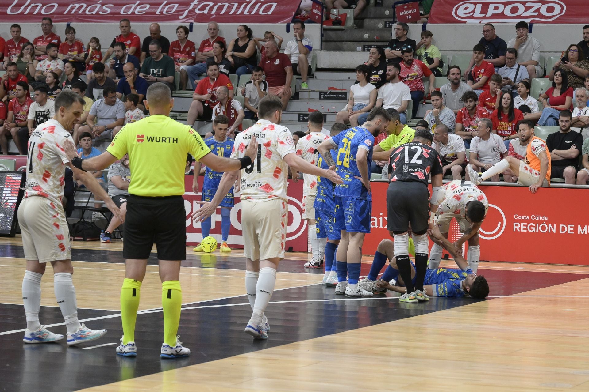ElPozo-Peñiscola (6-3), en imágenes