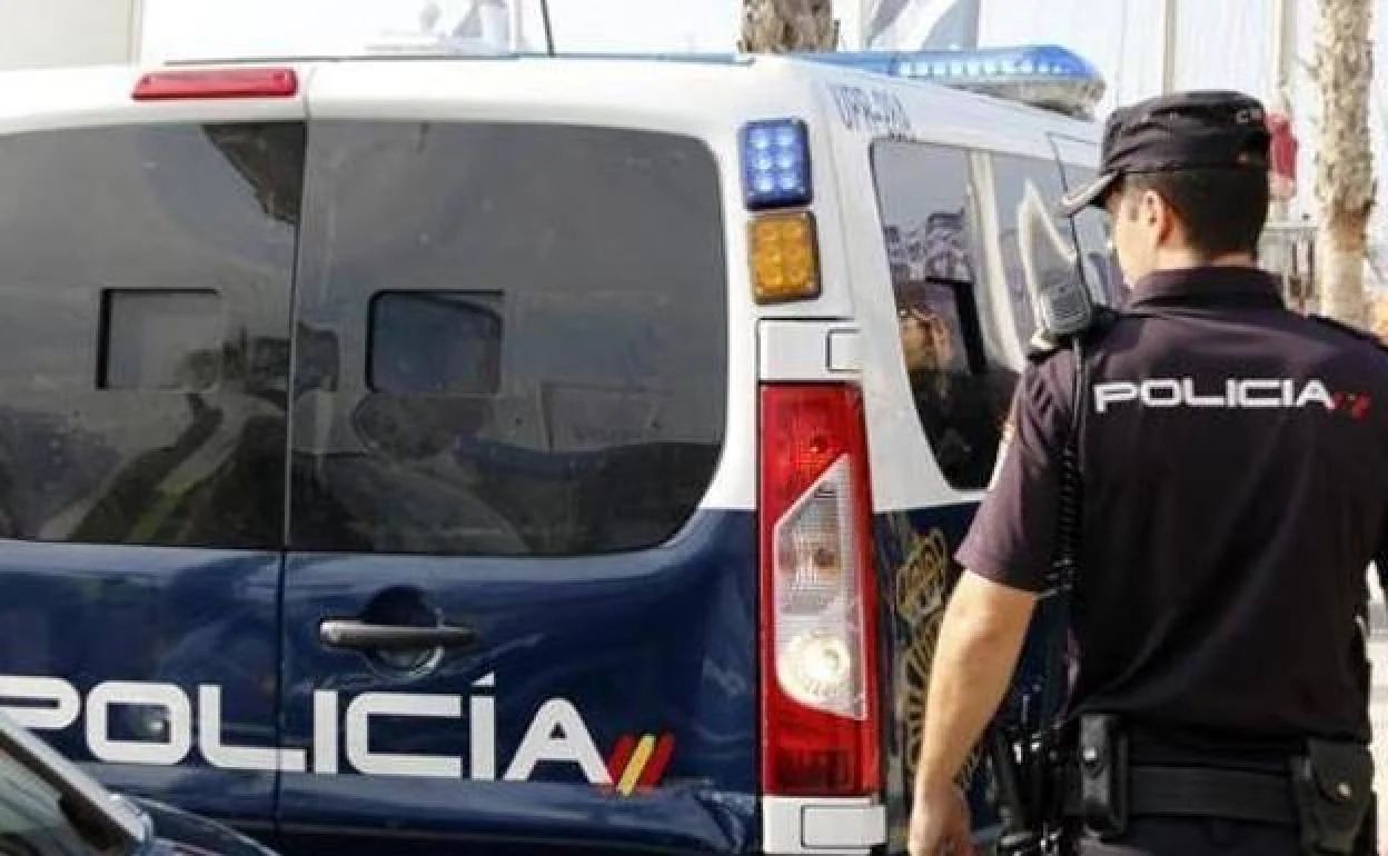 La Policía detiene al tatuador denunciado por varias jóvenes por agresión sexual en su estudio de Murcia