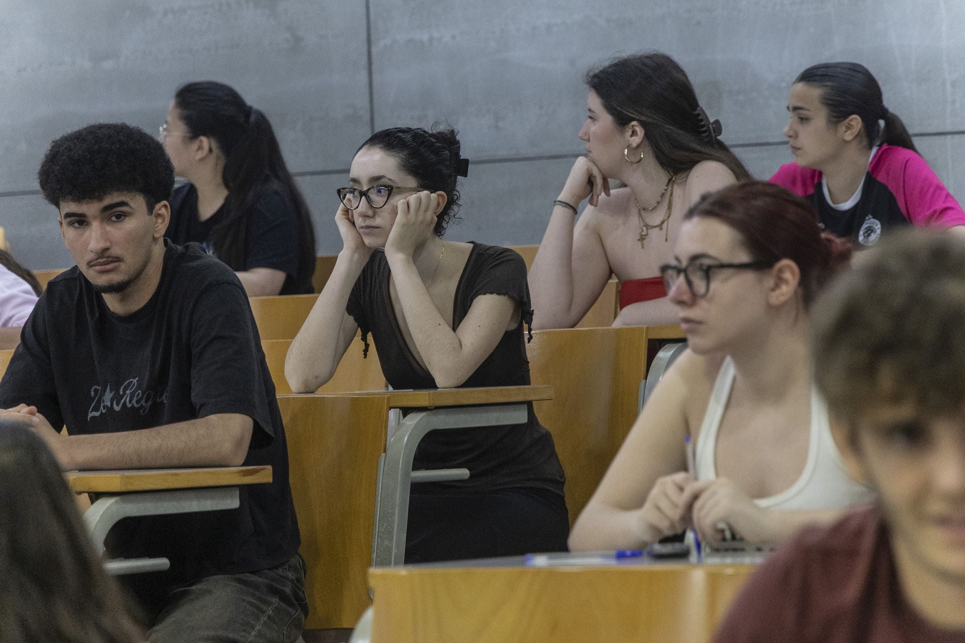 Los alumnos de la Región de Murcia afrontan los primeros exámenes de la PAU, en imágenes
