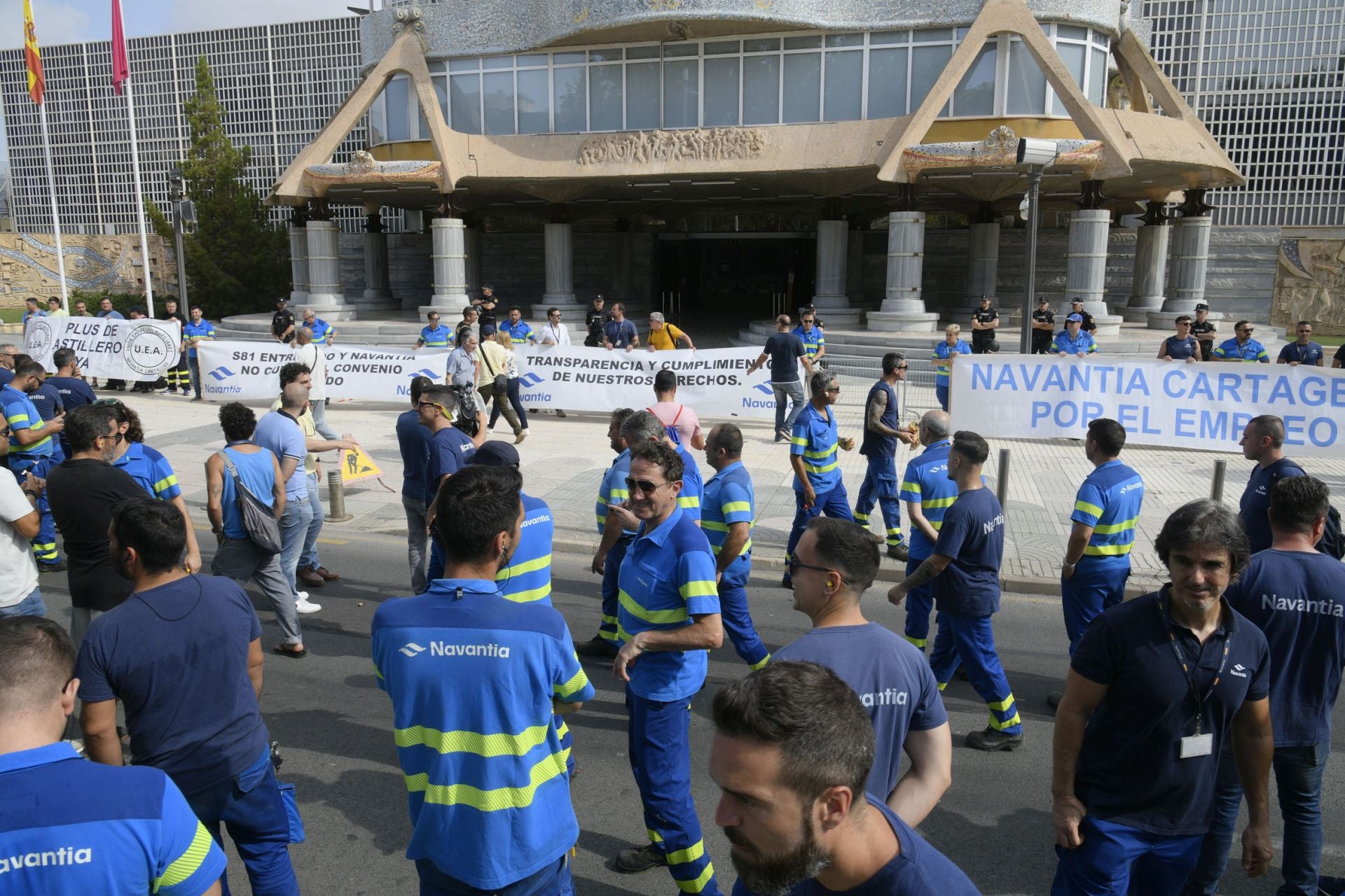 La manifestación de los trabajadores de Navantia, en imágenes