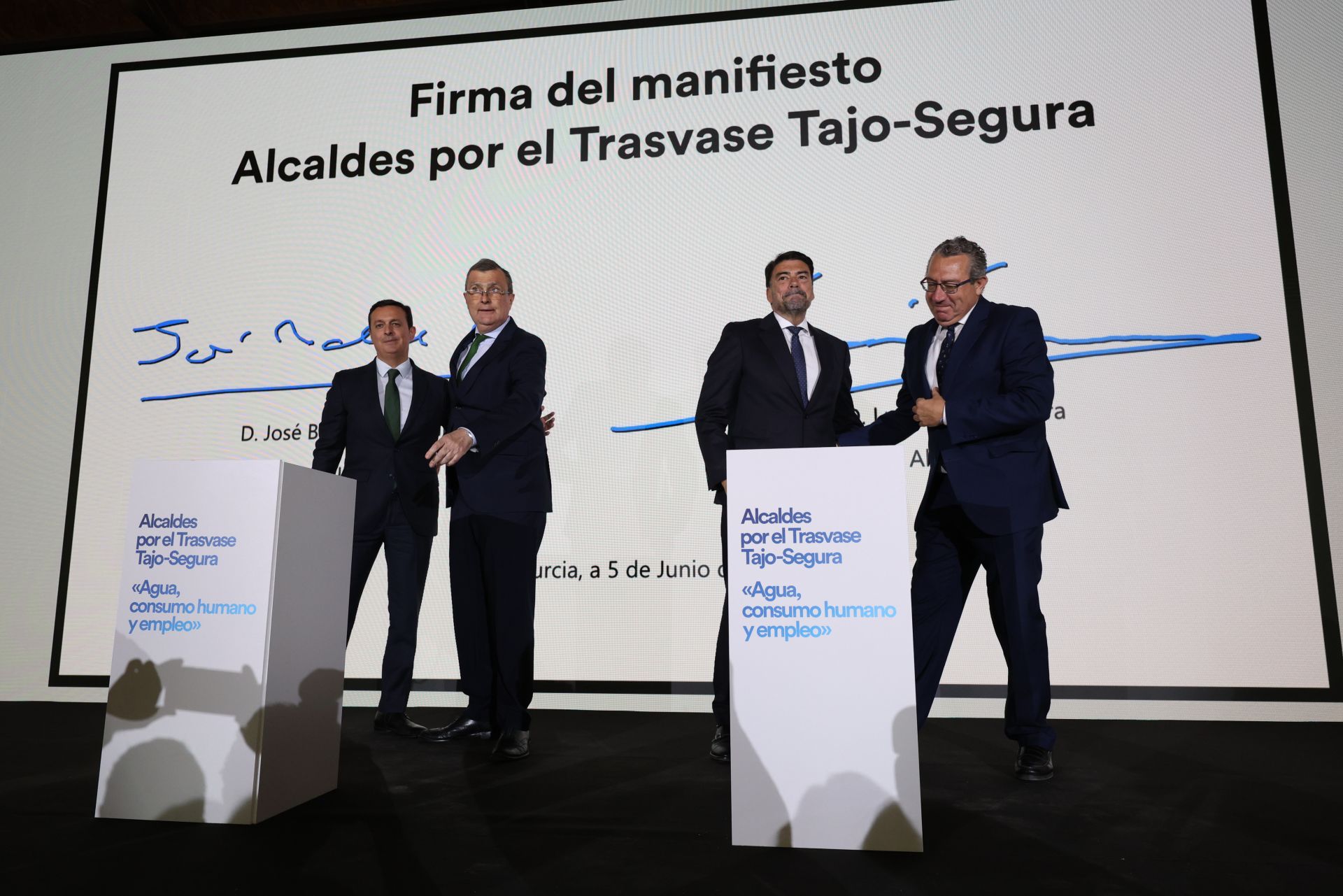 Las imágenes del acto institucional &#039;Alcaldes por el trasvase Tajo-Segura&#039;