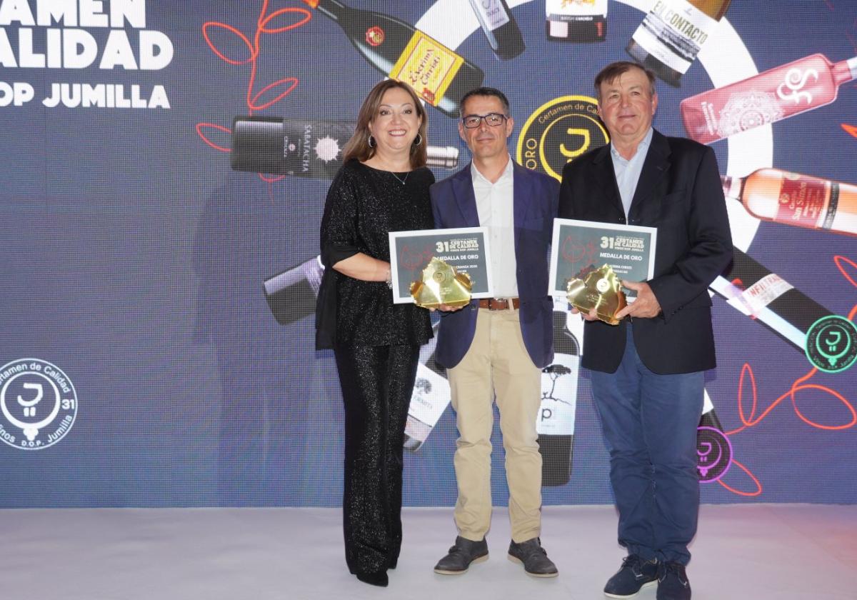 BSI celebra los galardones logrados con Sabatacha Crianza 2020 y Lacrima Christi