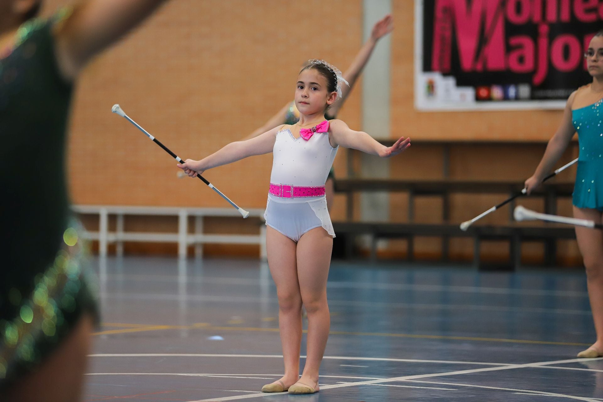 Las &#039;majorettes&#039; de Monteagudo, en imágenes