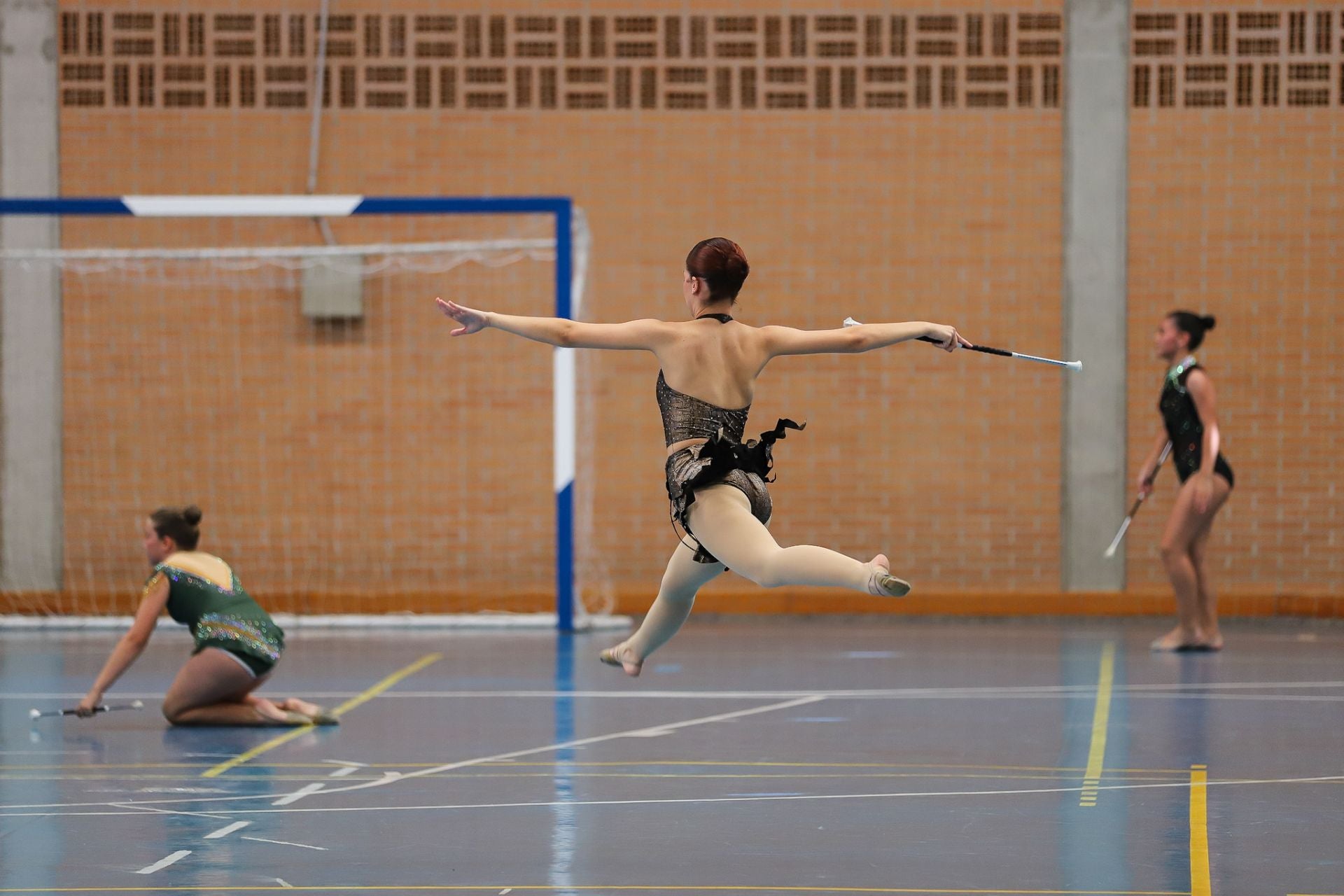 Las &#039;majorettes&#039; de Monteagudo, en imágenes