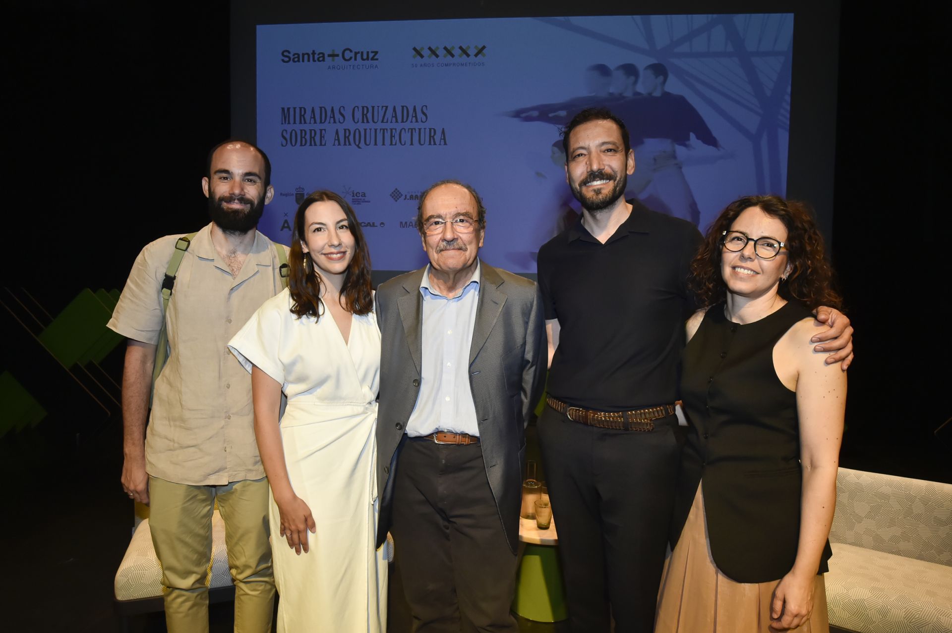 Celeberación de los 50 años de Santa-Cruz Arquitectura en el Centro Párraga de Murcia, en imágenes