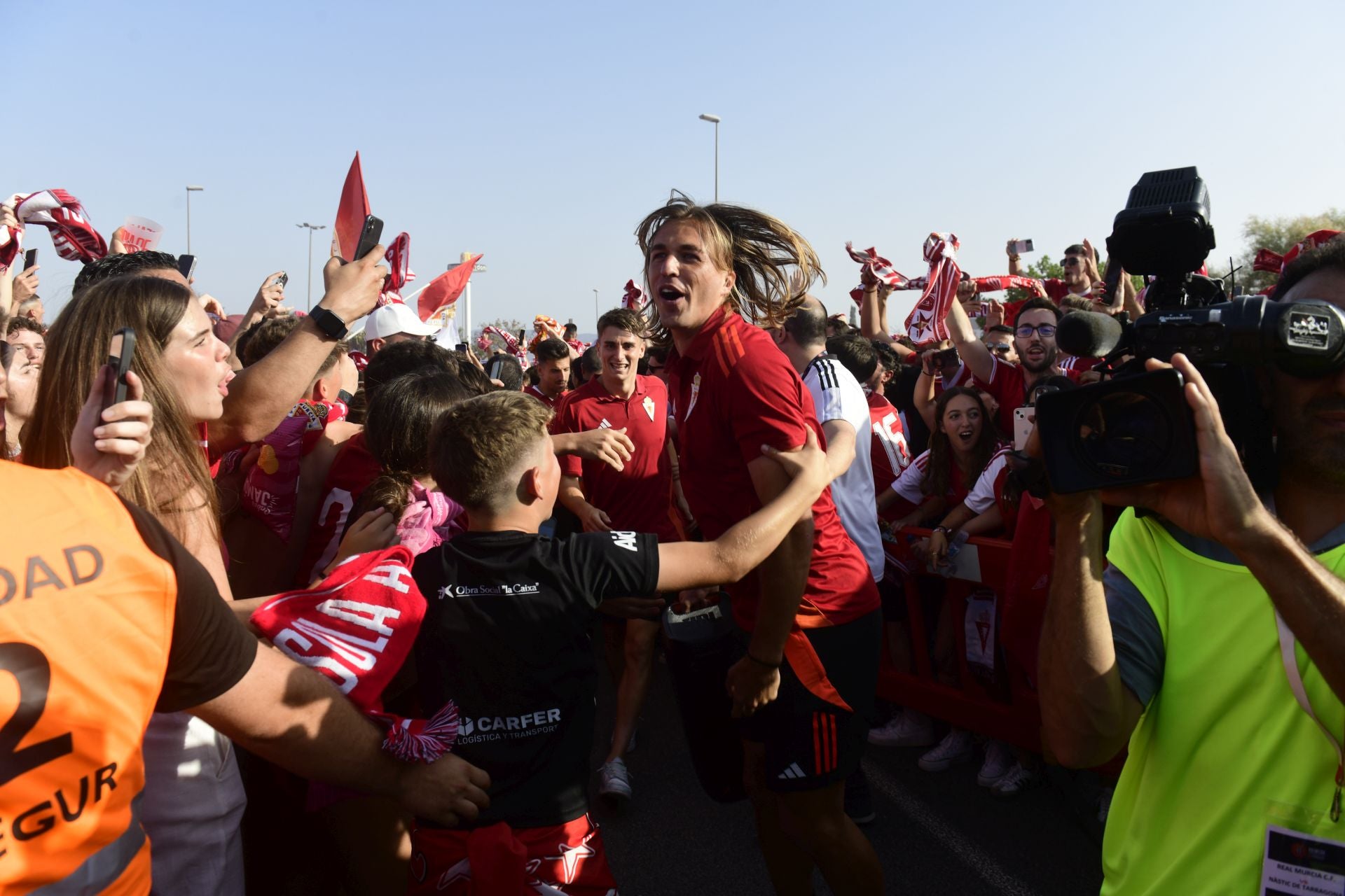 El ambiente previo al Real Murcia - Nàstic, en imágenes