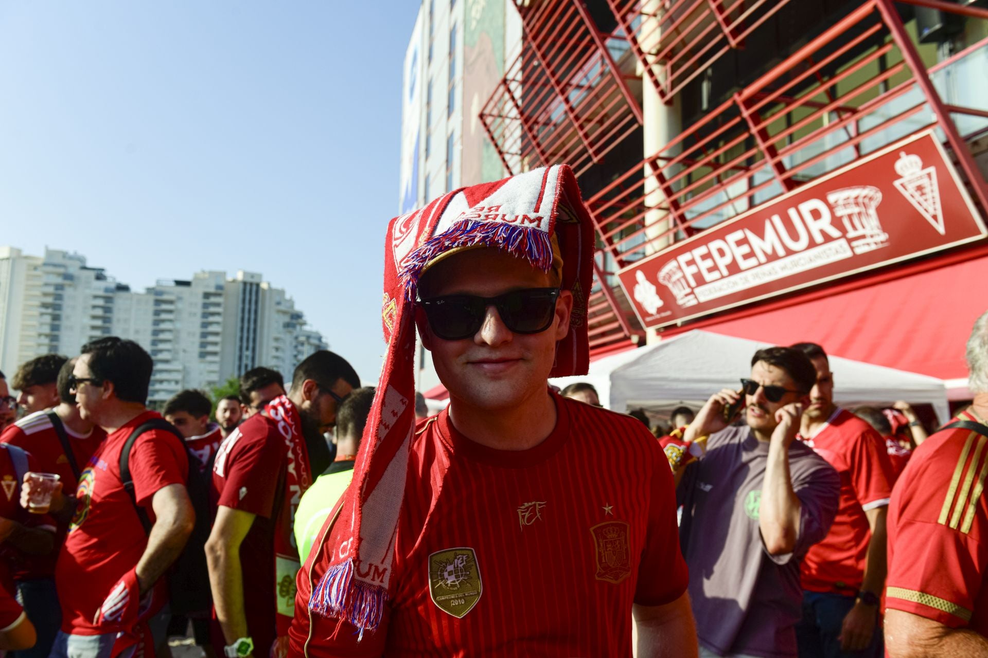 El ambiente previo al Real Murcia - Nàstic, en imágenes