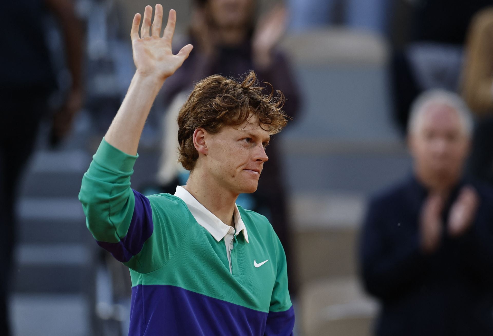 La celebración de Carlos Alcaraz tras ganar Roland Garros, en imágenes