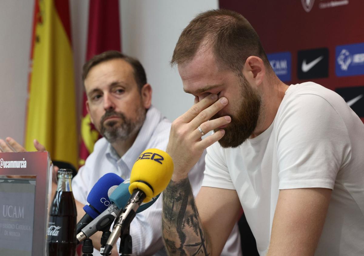 Imagen secundaria 1 - Radovic se marcha del UCAM tras nueve temporadas