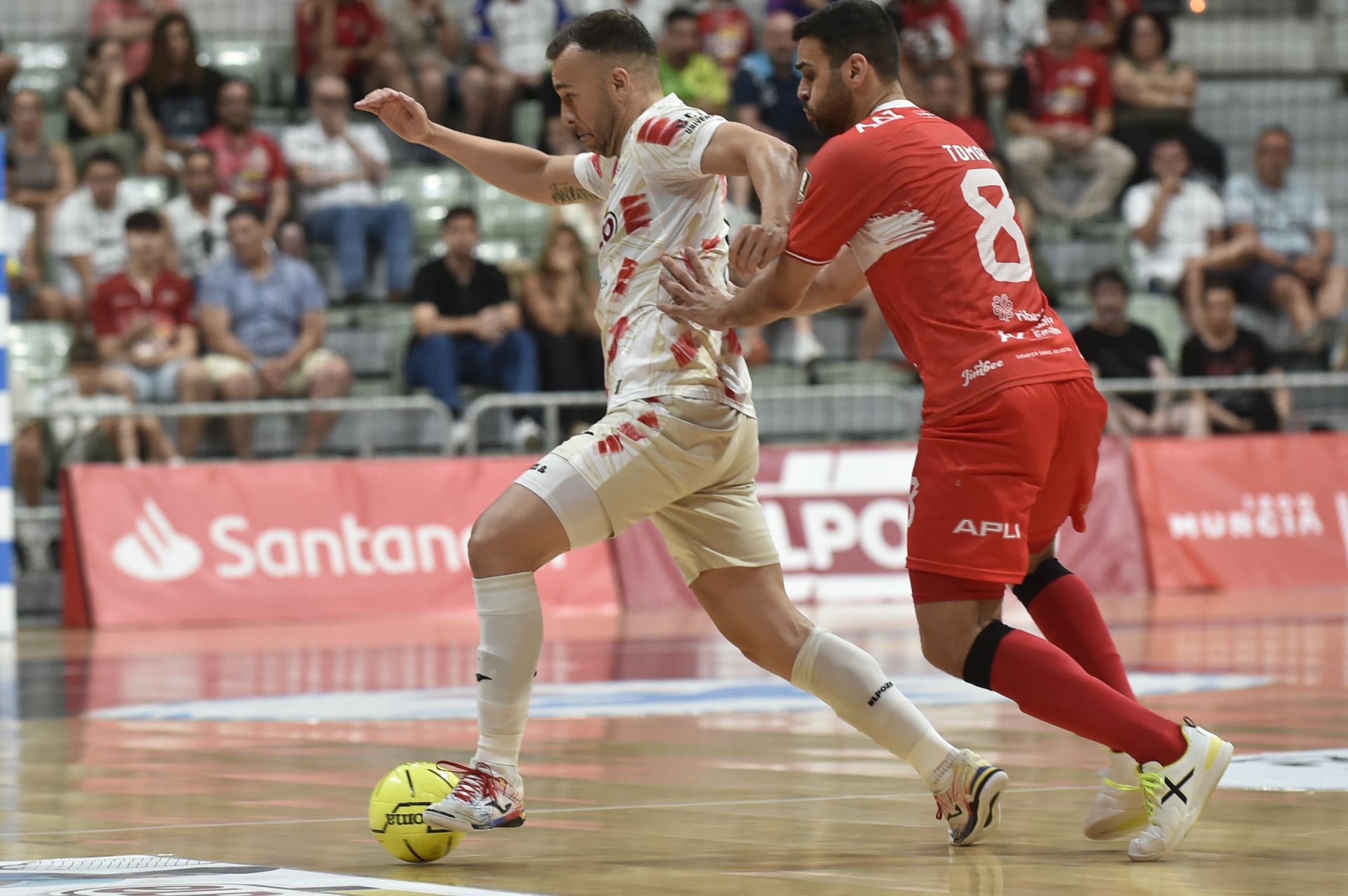 Las imágenes de ElPozo - Jimbee (3-2)