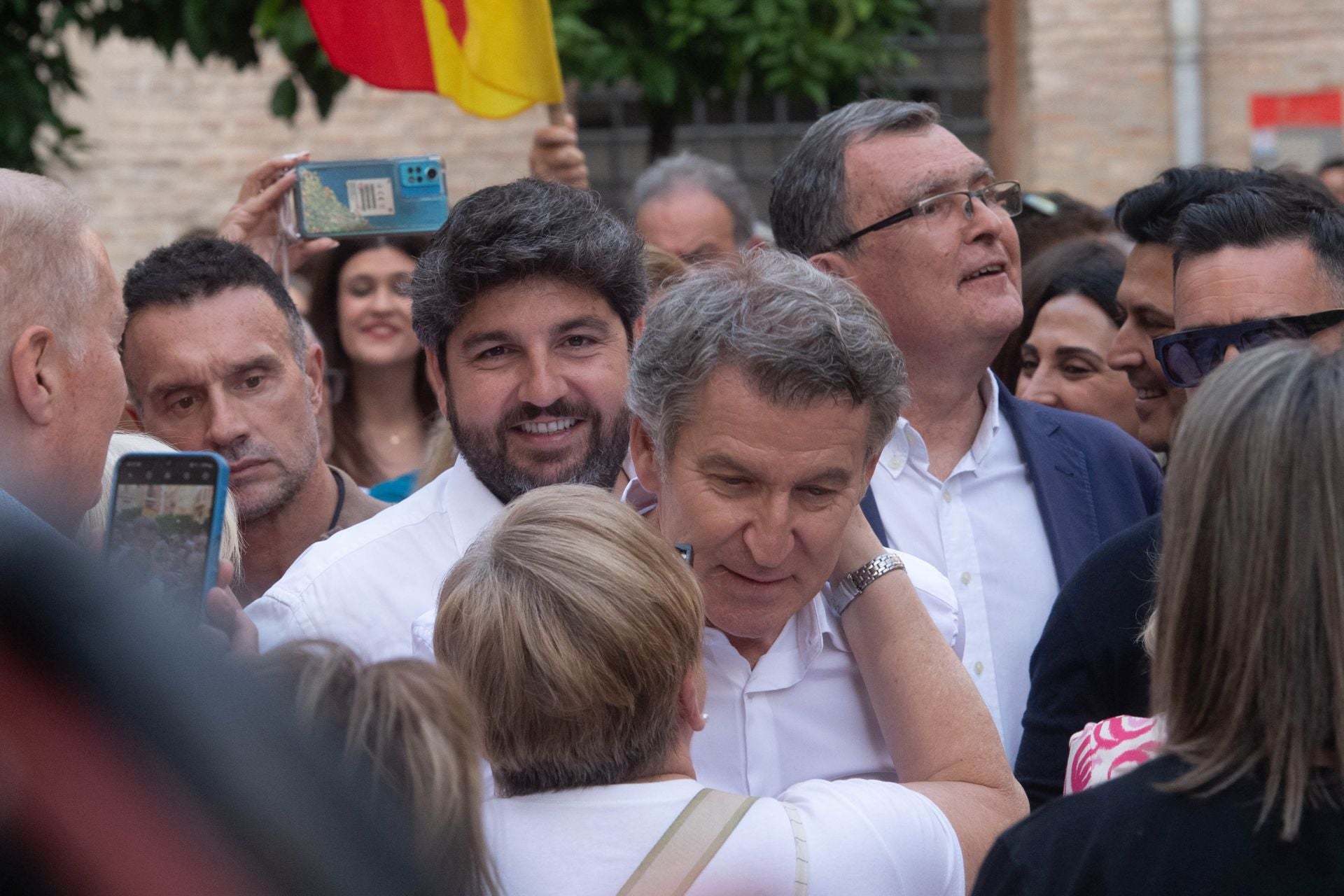 En imágenes, el acto de Feijóo a Murcia