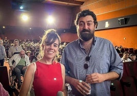 Los directores del documental, Ligia Pájaro y Vicente Navarro, en el Festival DocsValència 2023.
