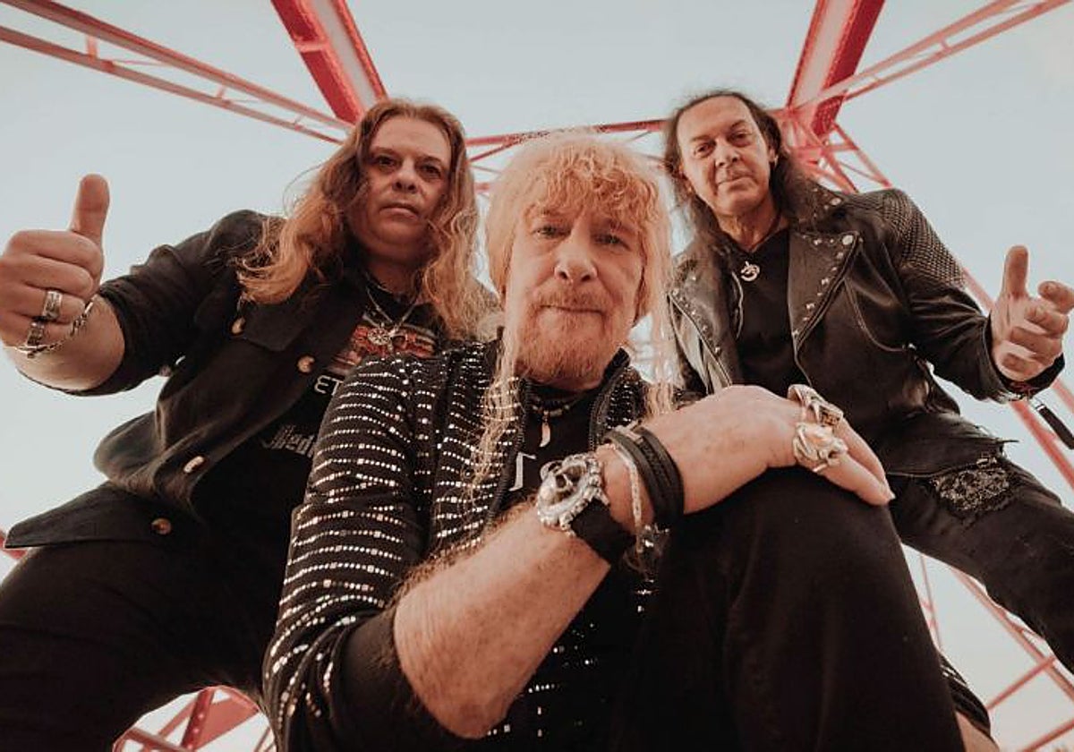 Integrantes del mítico grupo Medina Azahara.