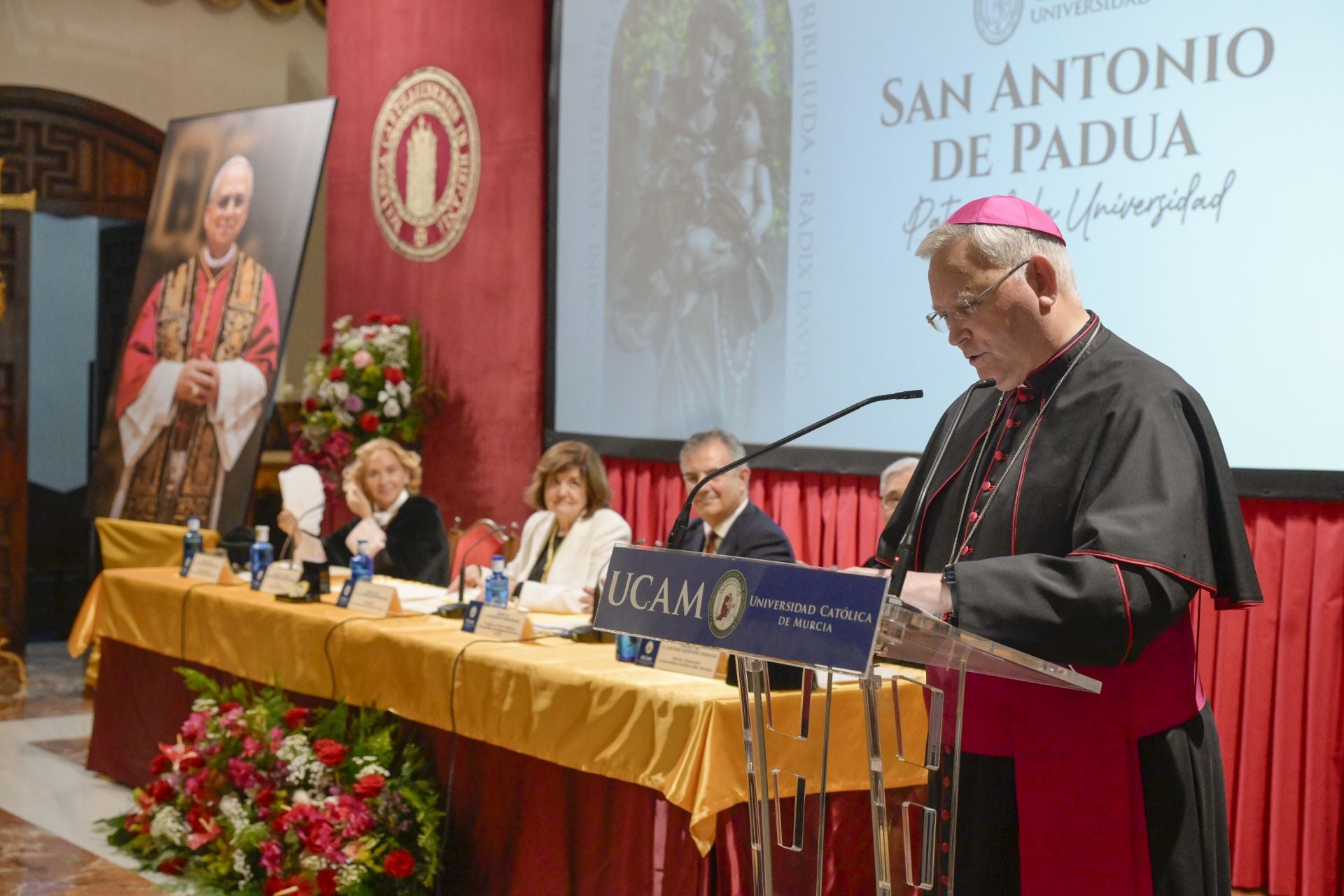 Los actos conmemorativos de San Antonio de Padua en la UCAM, en imágenes