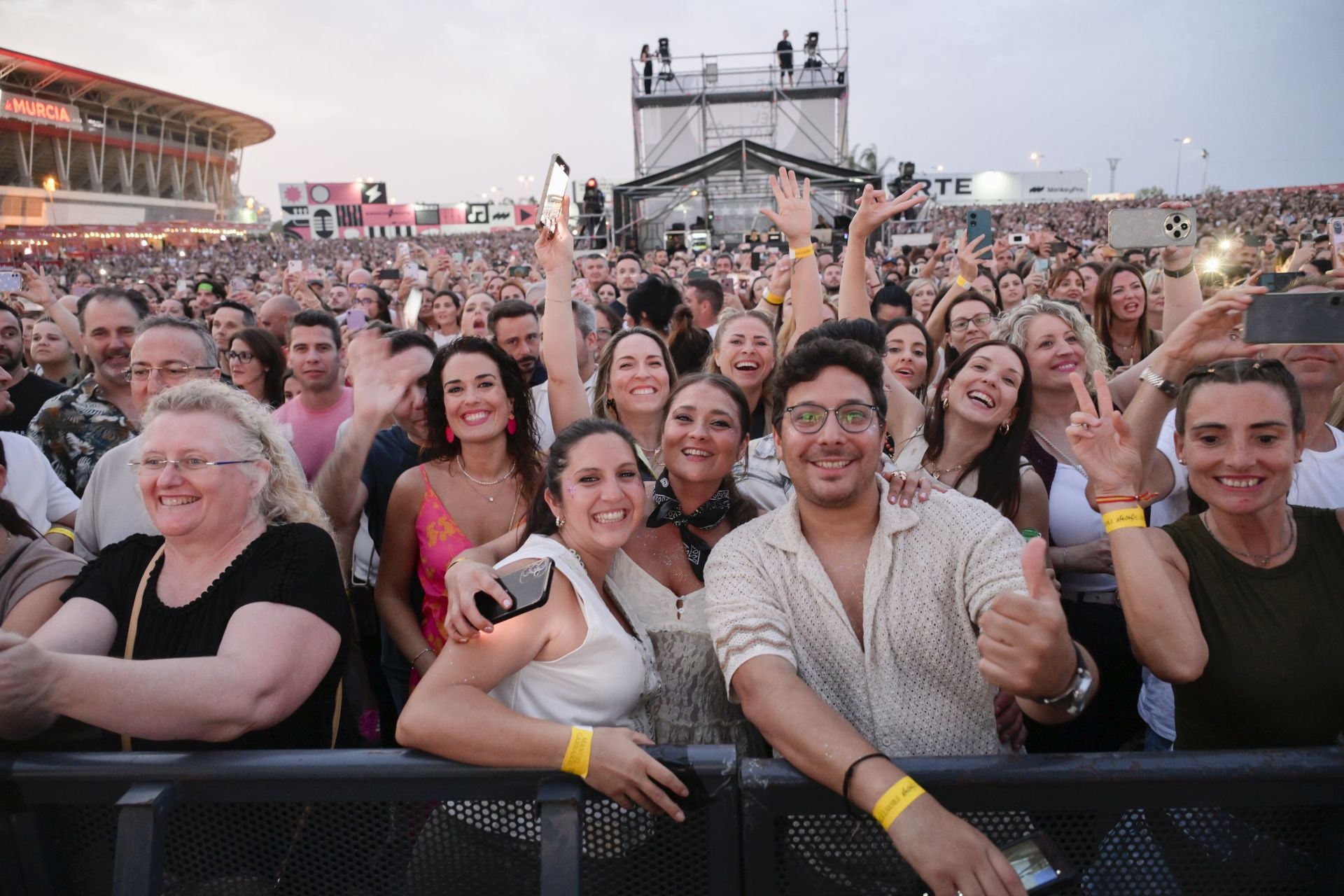 El concierto de Manuel Carrasco en Murcia, en imágenes
