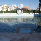 La balsa que preside el jardín de la Hacienda de Roda.