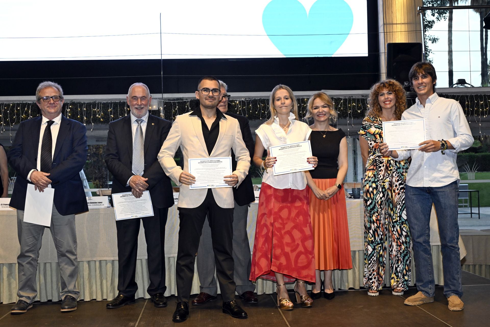 Acto de bienvenida para los nuevos miembros del Colegio de Médicos de la Región de Murcia, en imágenes