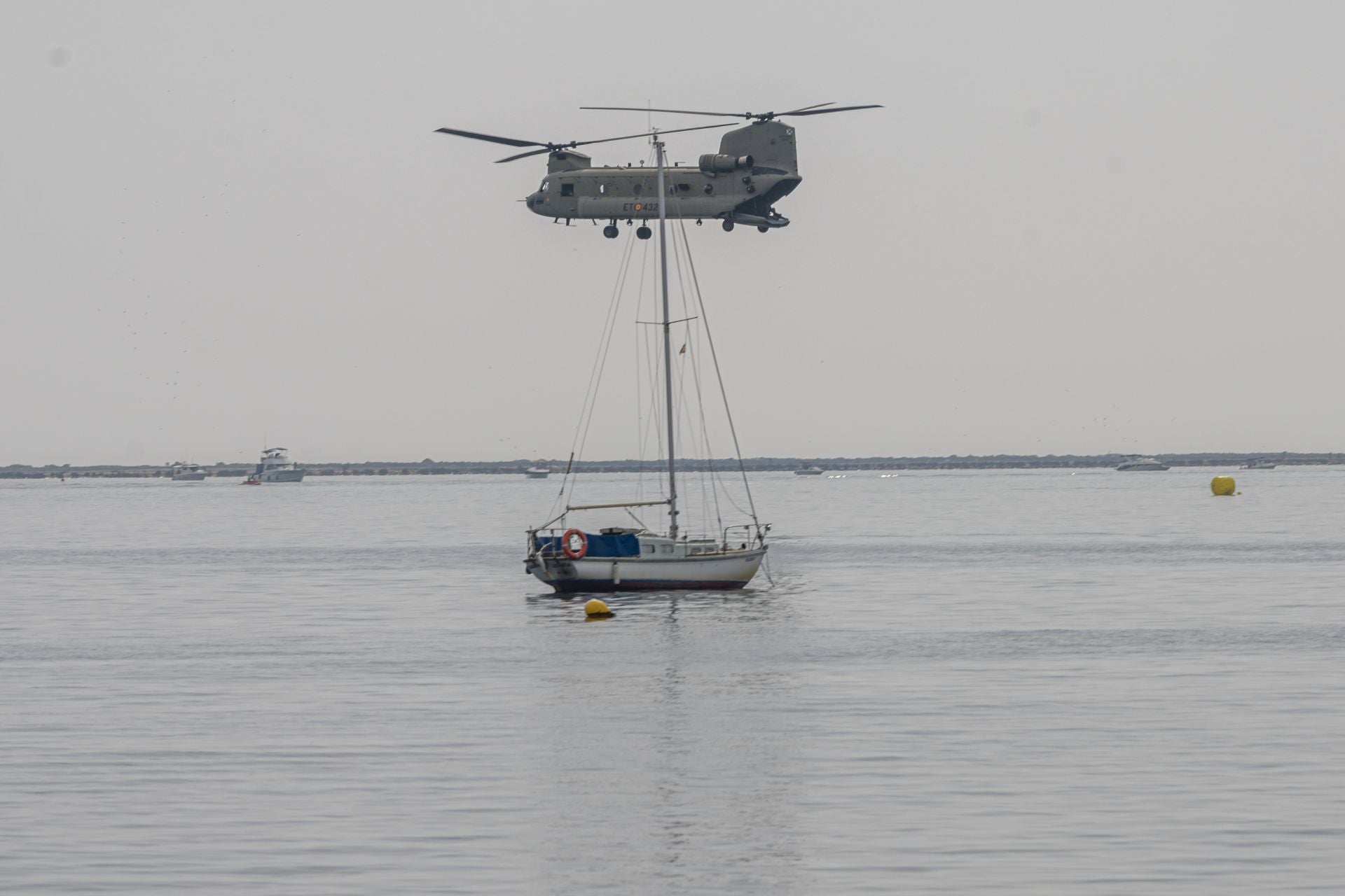 En imágenes, la exhibición aérea en el festival Aire 25 de San Javier