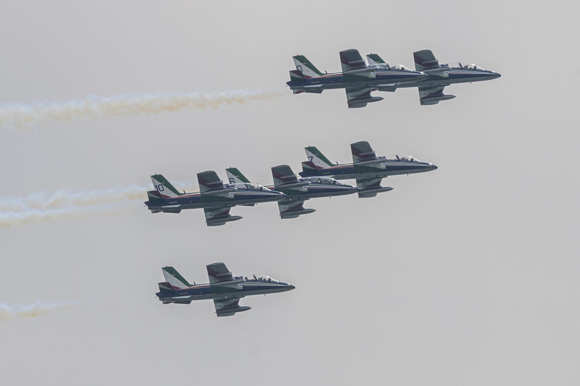 En imágenes, la exhibición aérea en el festival Aire 25 de San Javier