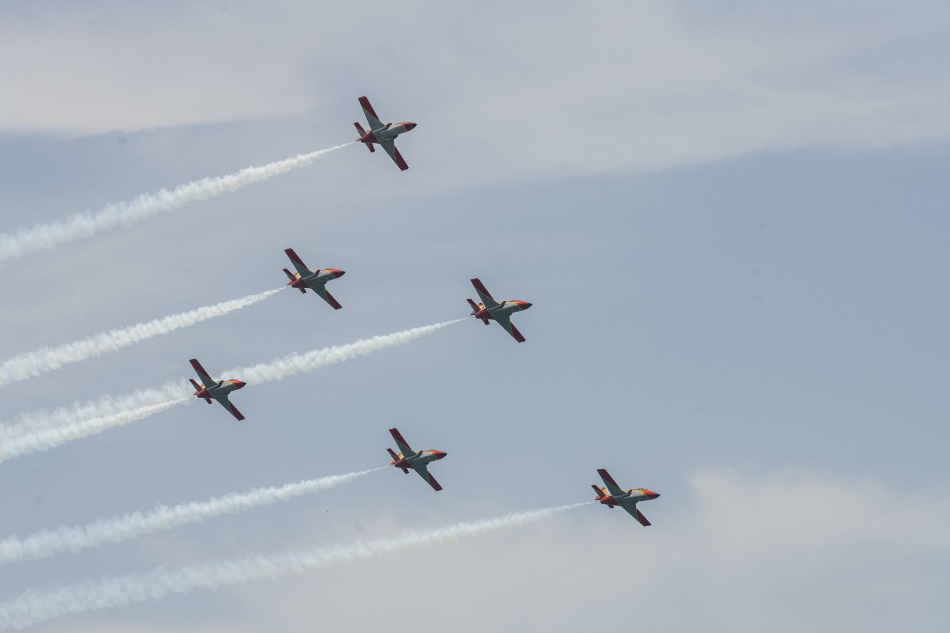 En imágenes, la exhibición aérea en el festival Aire 25 de San Javier