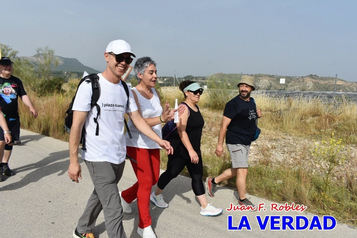 Imágenes de la marcha convocada por Plaza Nueva por la conexión ferroviaria con Albacete