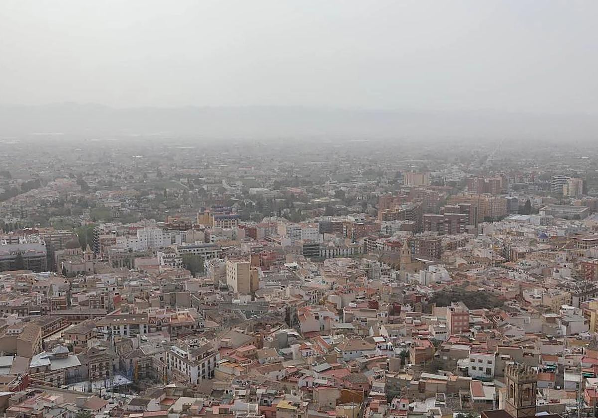 Lorca durante una intrusión de masas de aire sahariano, en una imagen de archivo.