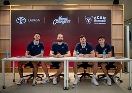 El UCAM Murcia CB se acerca a sus fans de la mano de Toyota Labasa