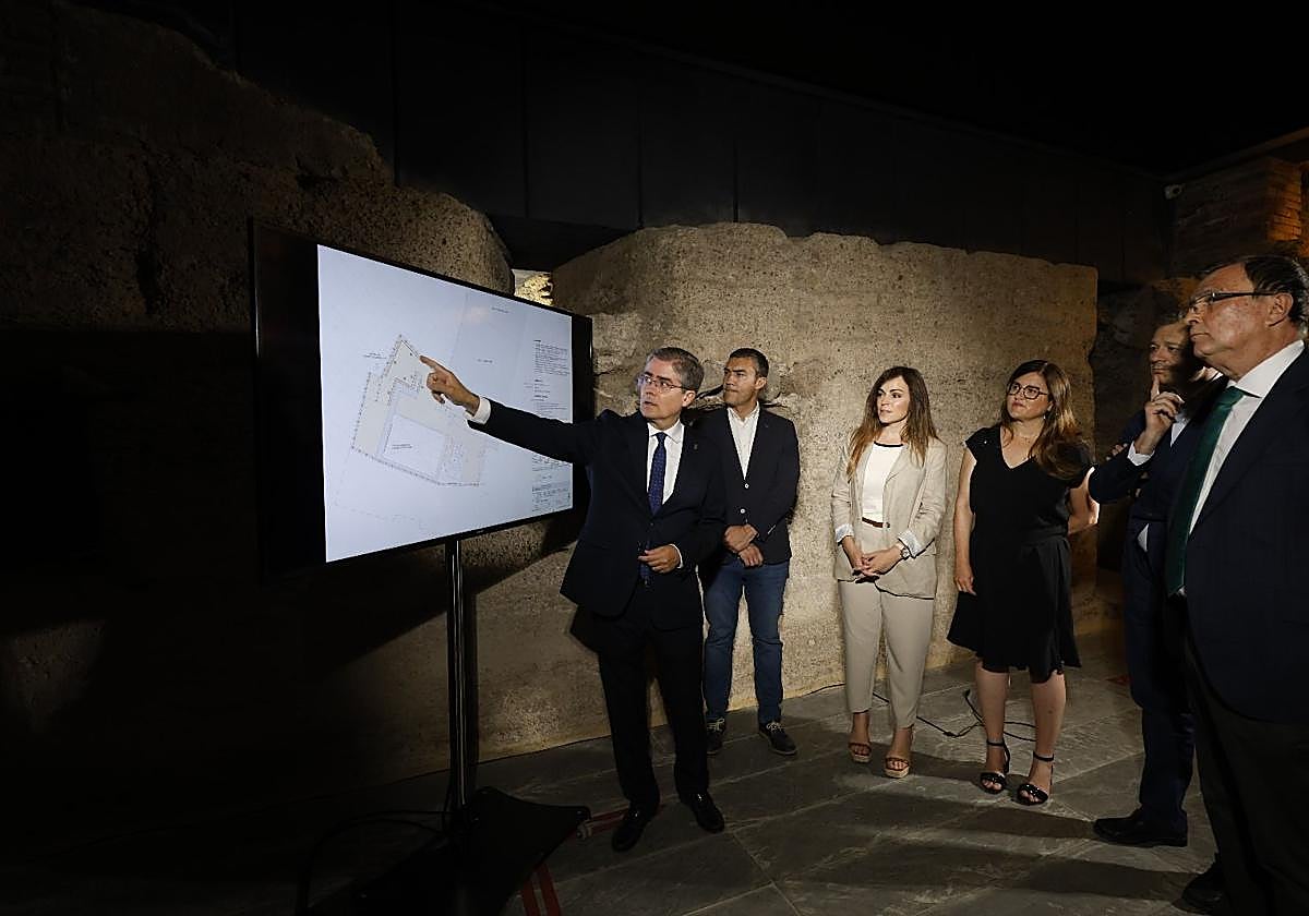 Un momento de la presentación, este martes, del proyecto para el centro Madina Mursiya.