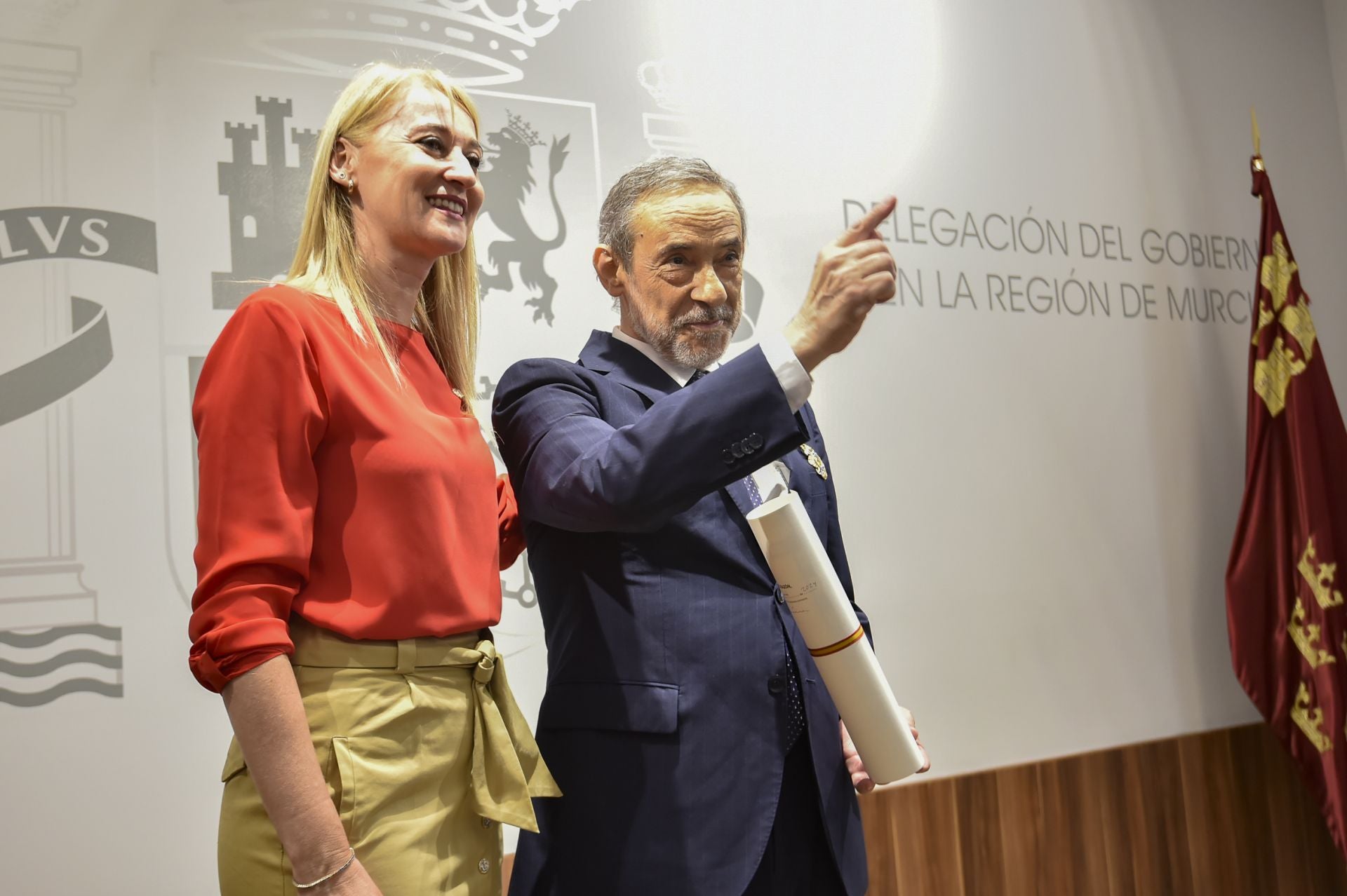 La entrega de medallas de la Orden del Mérito Civil e Isabel la Católica, en imágenes