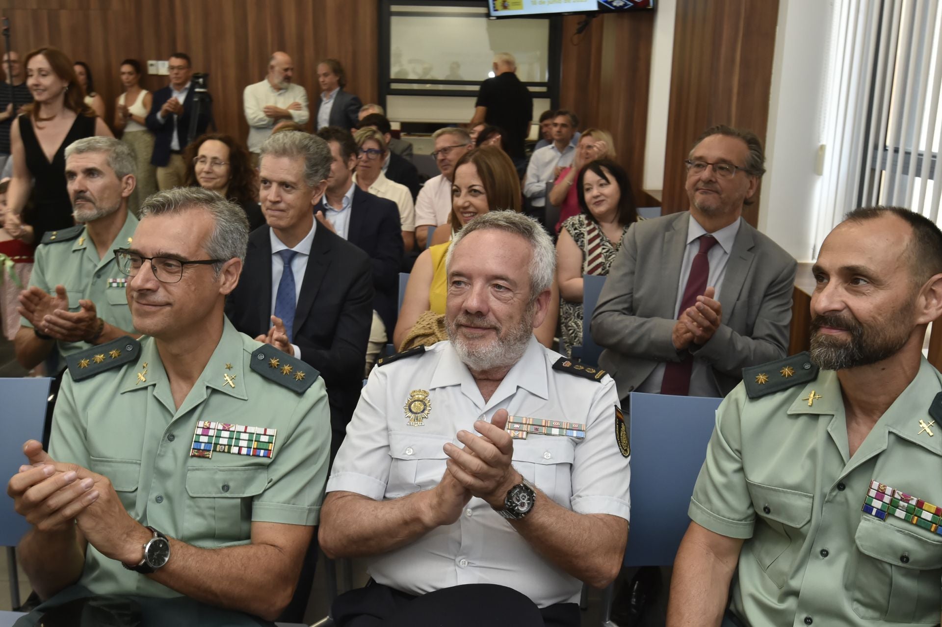 La entrega de medallas de la Orden del Mérito Civil e Isabel la Católica, en imágenes