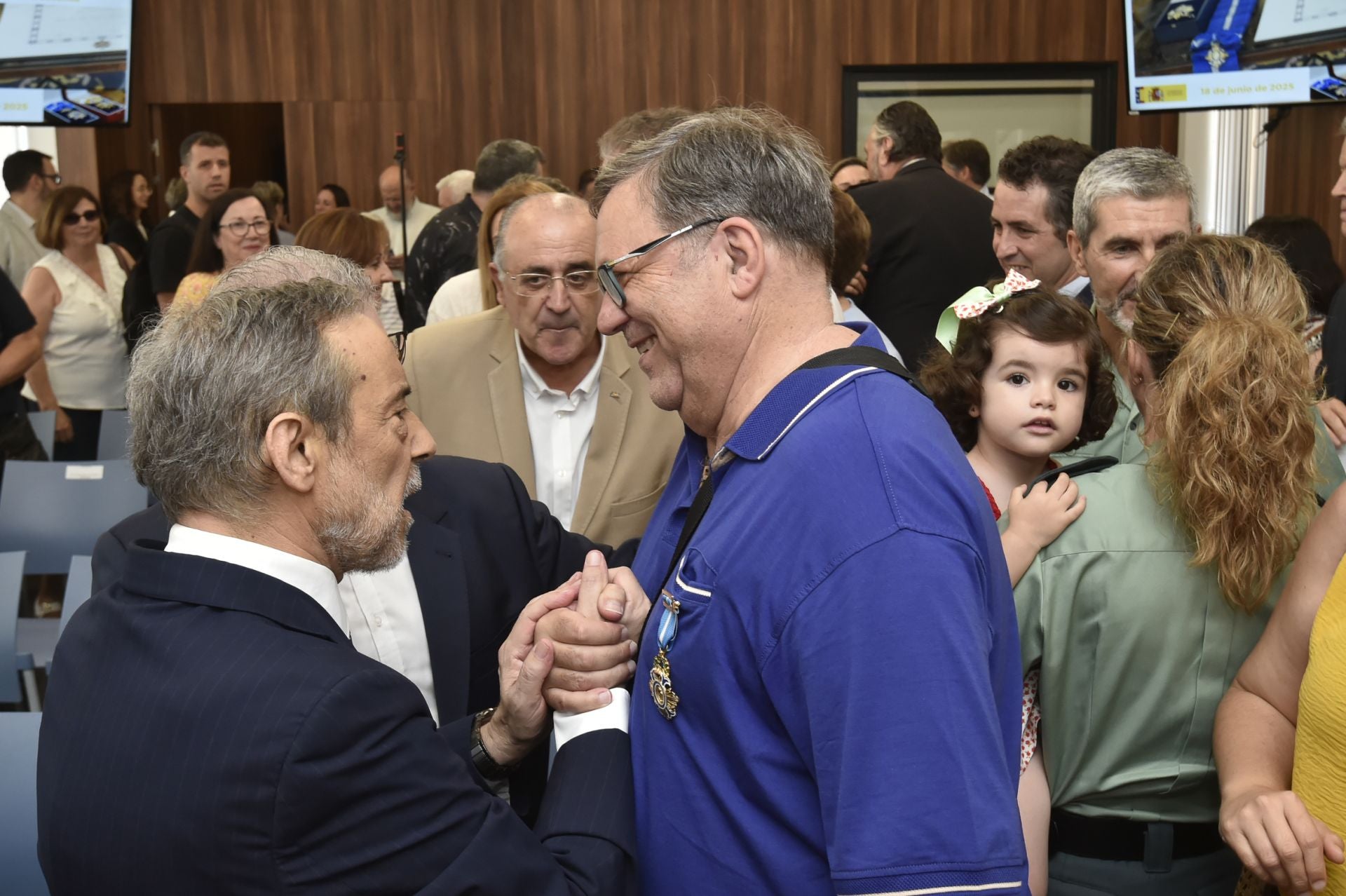 La entrega de medallas de la Orden del Mérito Civil e Isabel la Católica, en imágenes