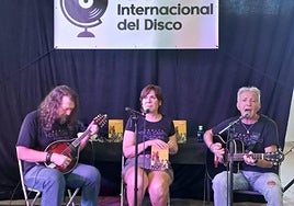 Biografía musical. Luis Martín, Concha Moya y Adolfo Rodríguez, en la Feria Internacional del Disco.