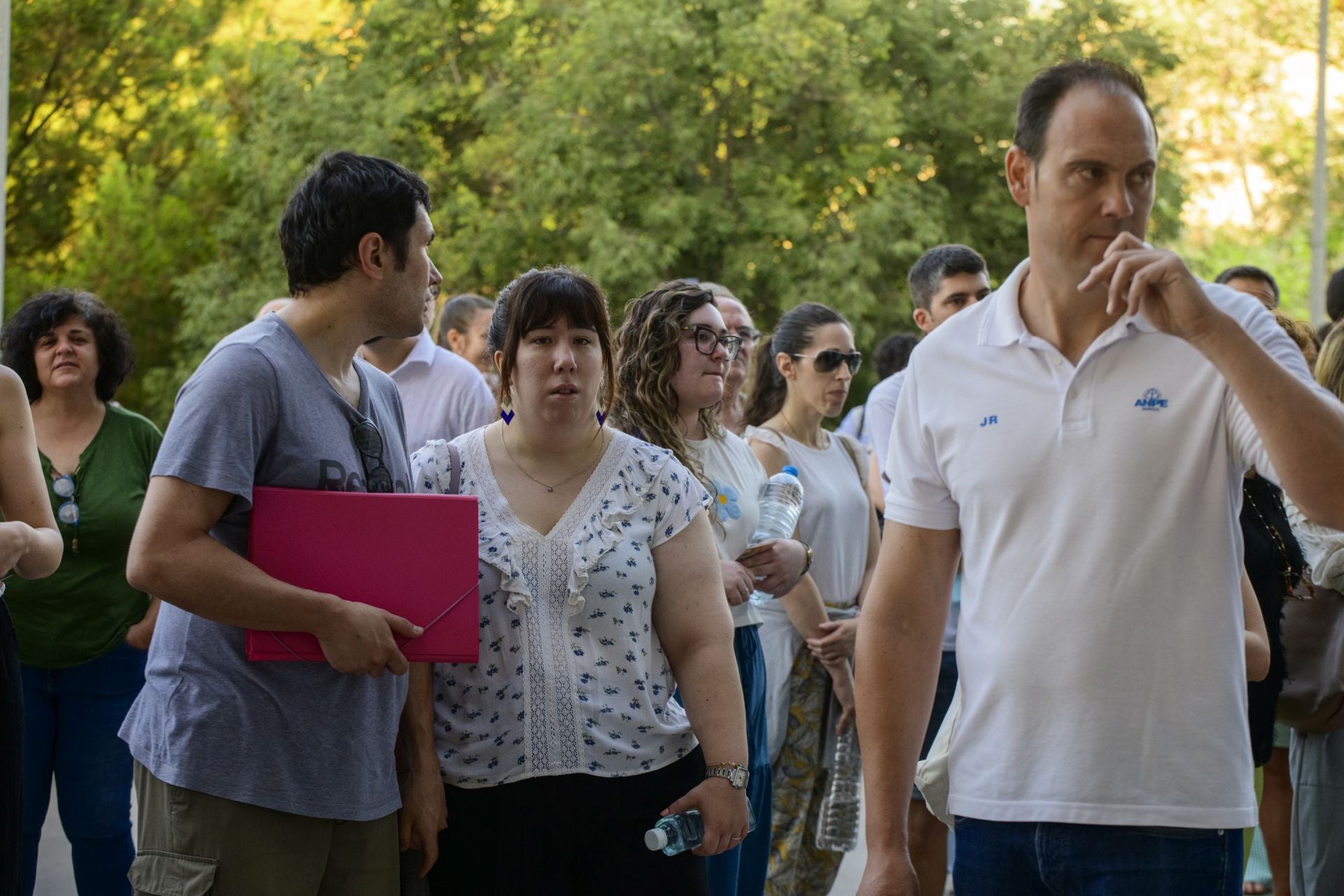 El primer examen de las oposiciones a Secundaria, en imágenes