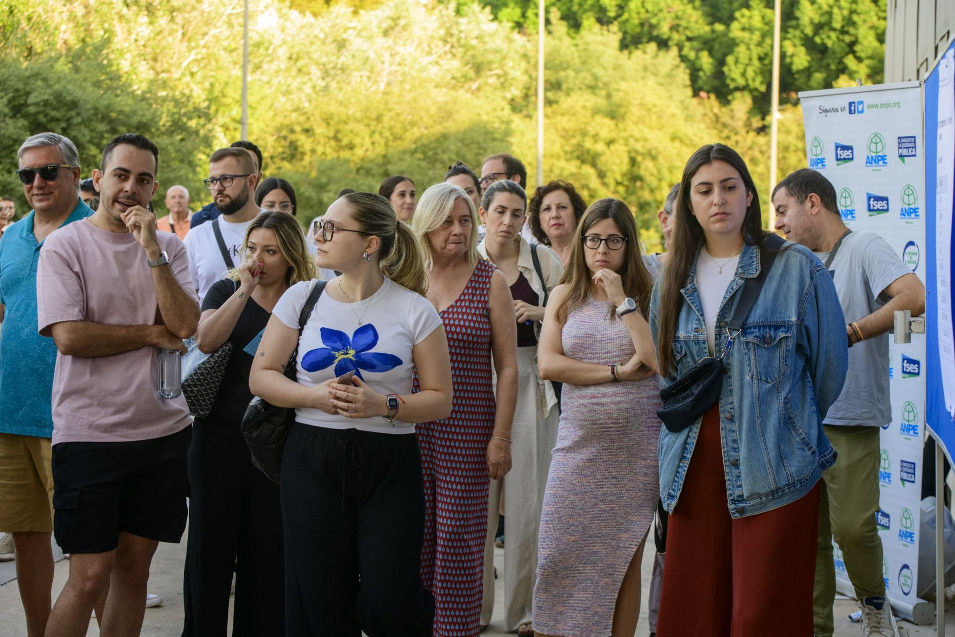 El primer examen de las oposiciones a Secundaria, en imágenes