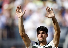 Carlos Alcaraz, este sábado, tras vencer a Bautista en la semifinal de Queen's.