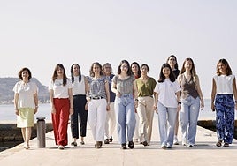 Parte del equipo femenino de SAES Cartagena. SAES